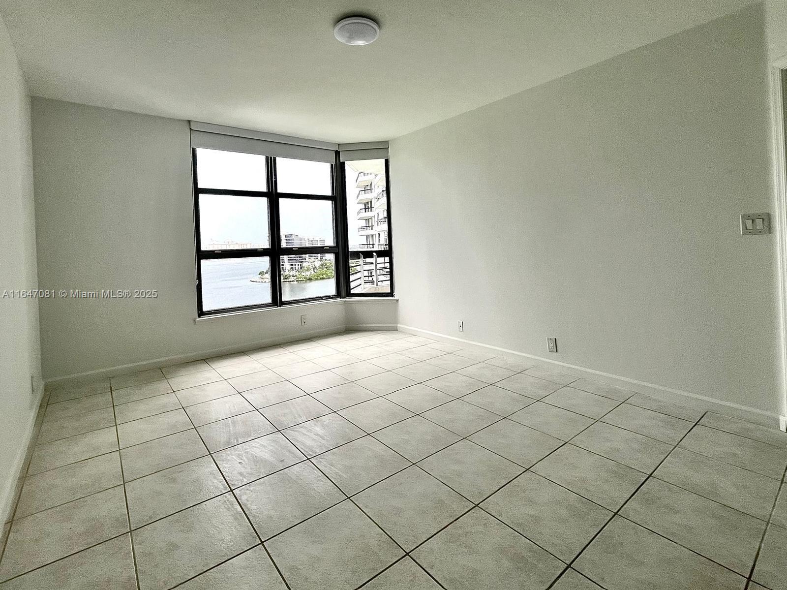 3530 Mystic Pointe Dr #1711, Aventura FL 33180
