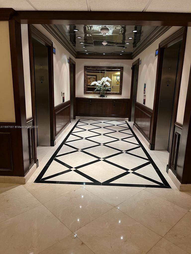 3530 Mystic Pointe Dr #1711, Aventura FL 33180