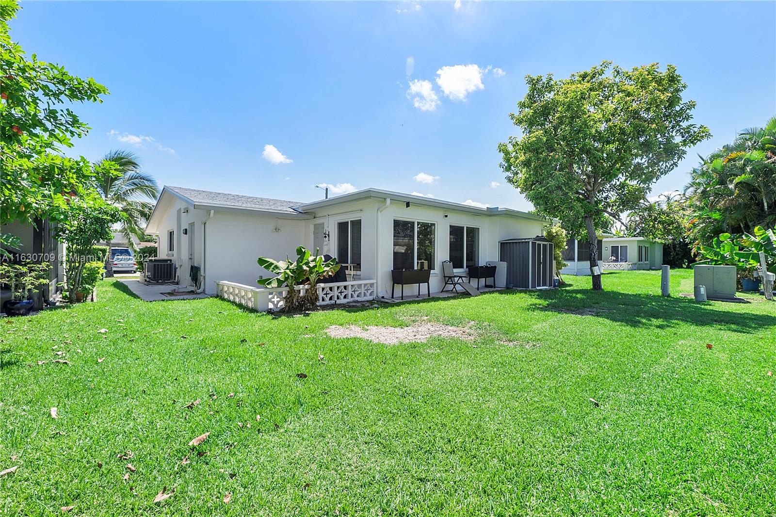 4905 NW 53rd St, Tamarac, Florida image 32