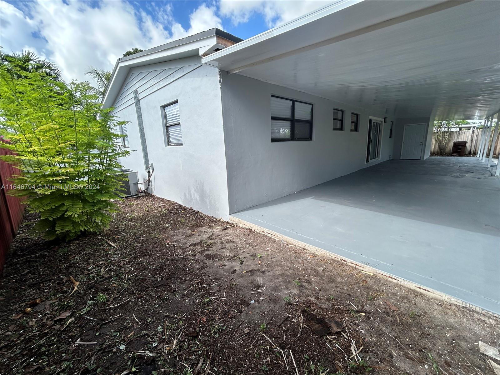 735 W 73rd Pl, Hialeah, Florida image 39