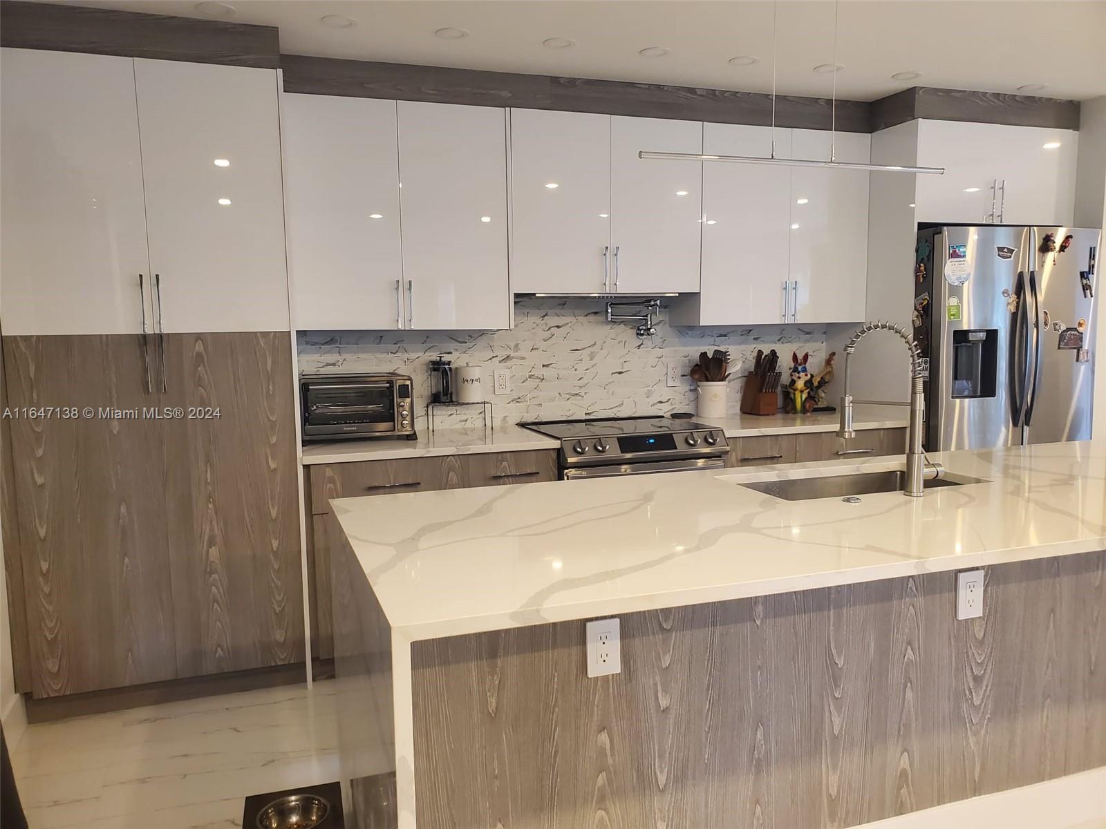 4741 NE 19th Ave, Fort Lauderdale, Florida image 7