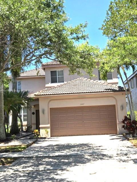 1587 Winterberry Ln, Weston, Florida image 2