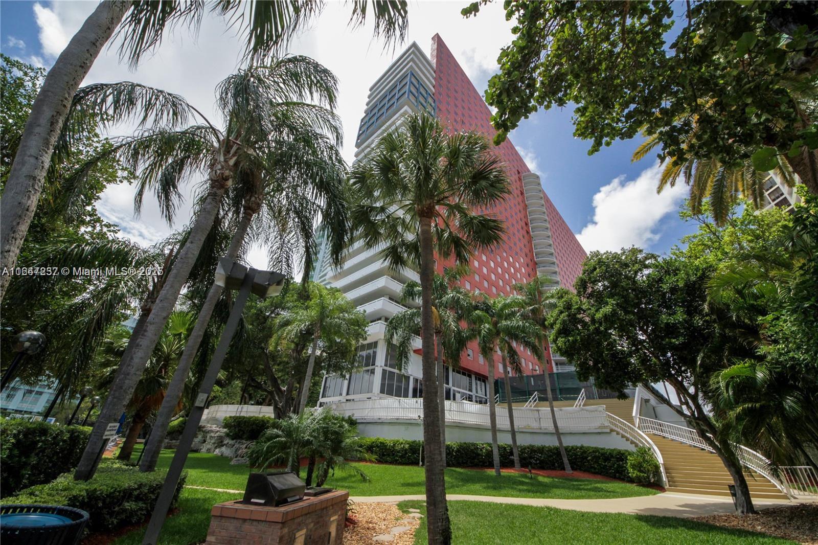 1627 Brickell Ave #1806, Miami FL 33129