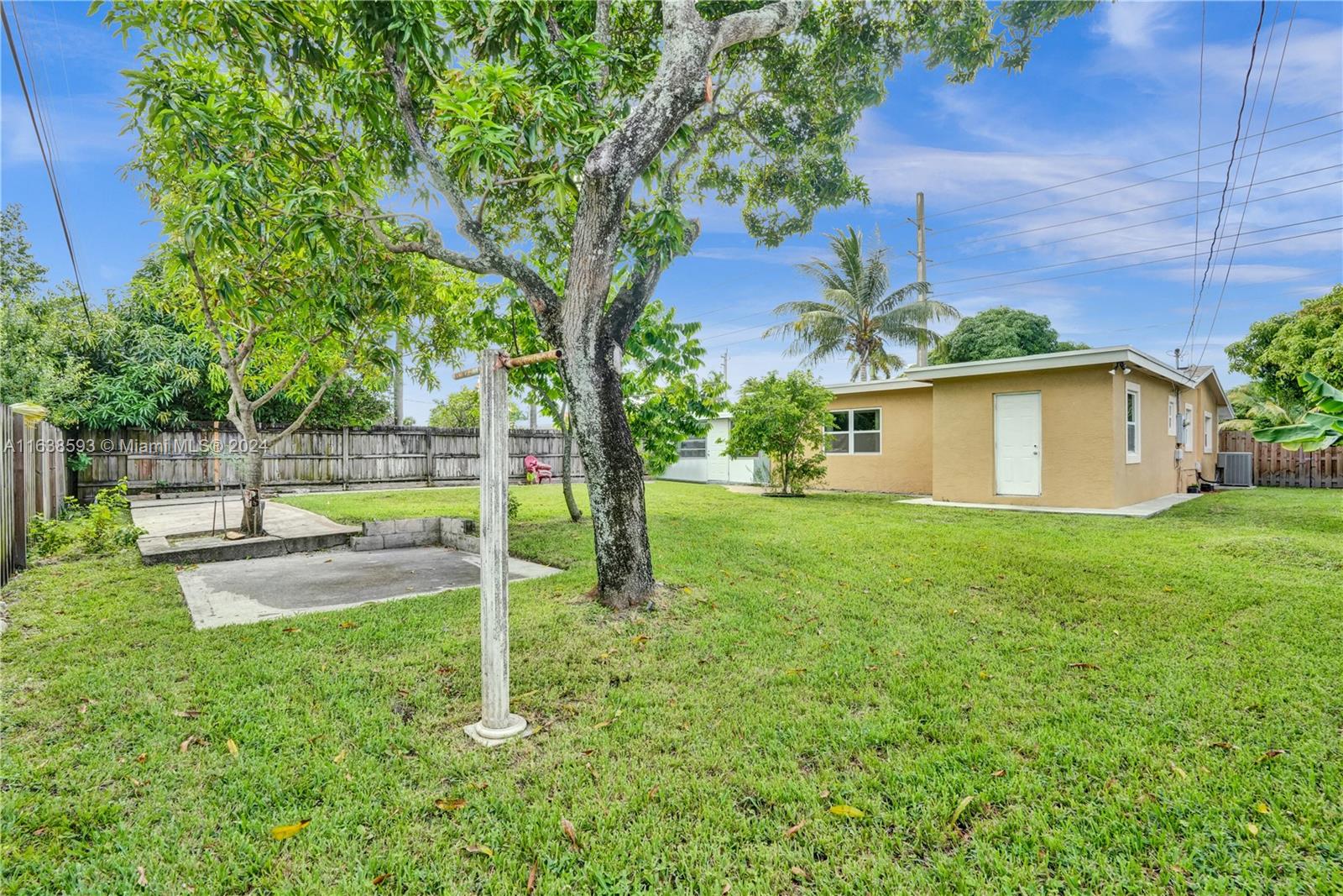 791 NW 38th St, Oakland Park, Florida image 16