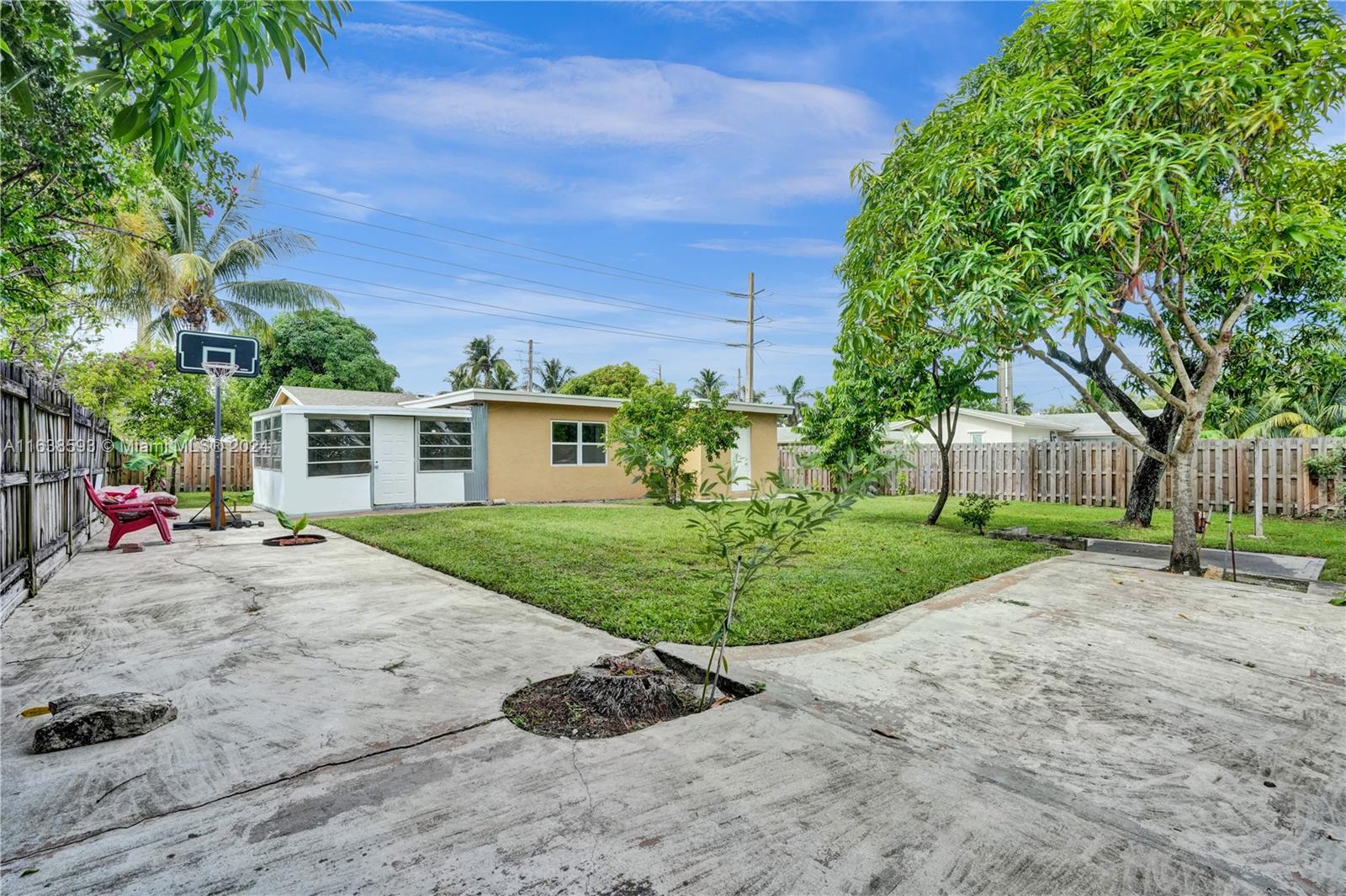 791 NW 38th St, Oakland Park, Florida image 20