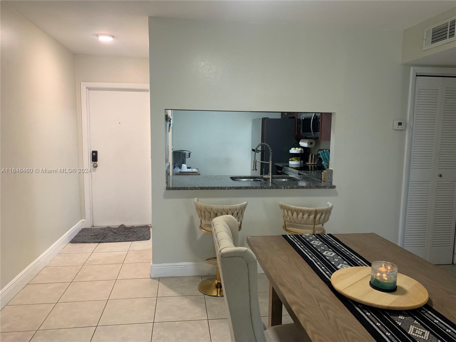 1421 NW 45 Street #2, Deerfield Beach, Florida image 3