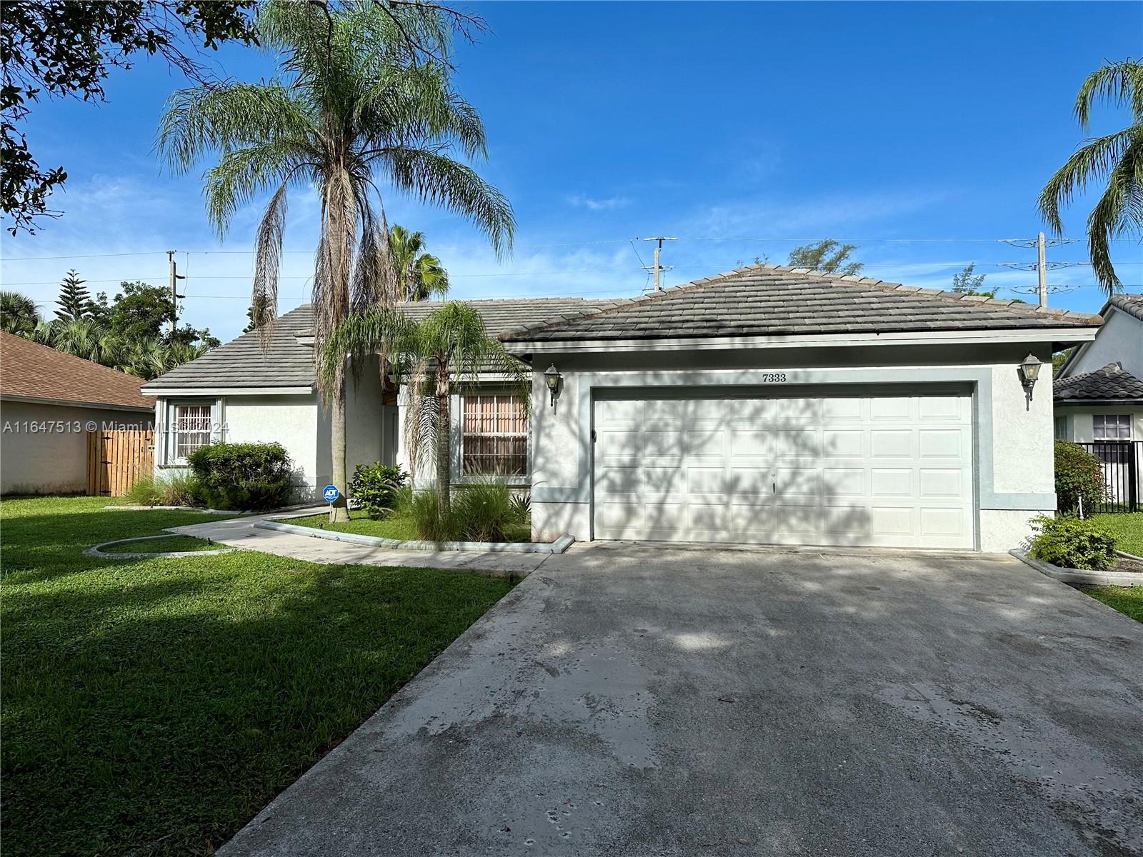 7333 NW 45th Ave, Coconut Creek, Florida image 3