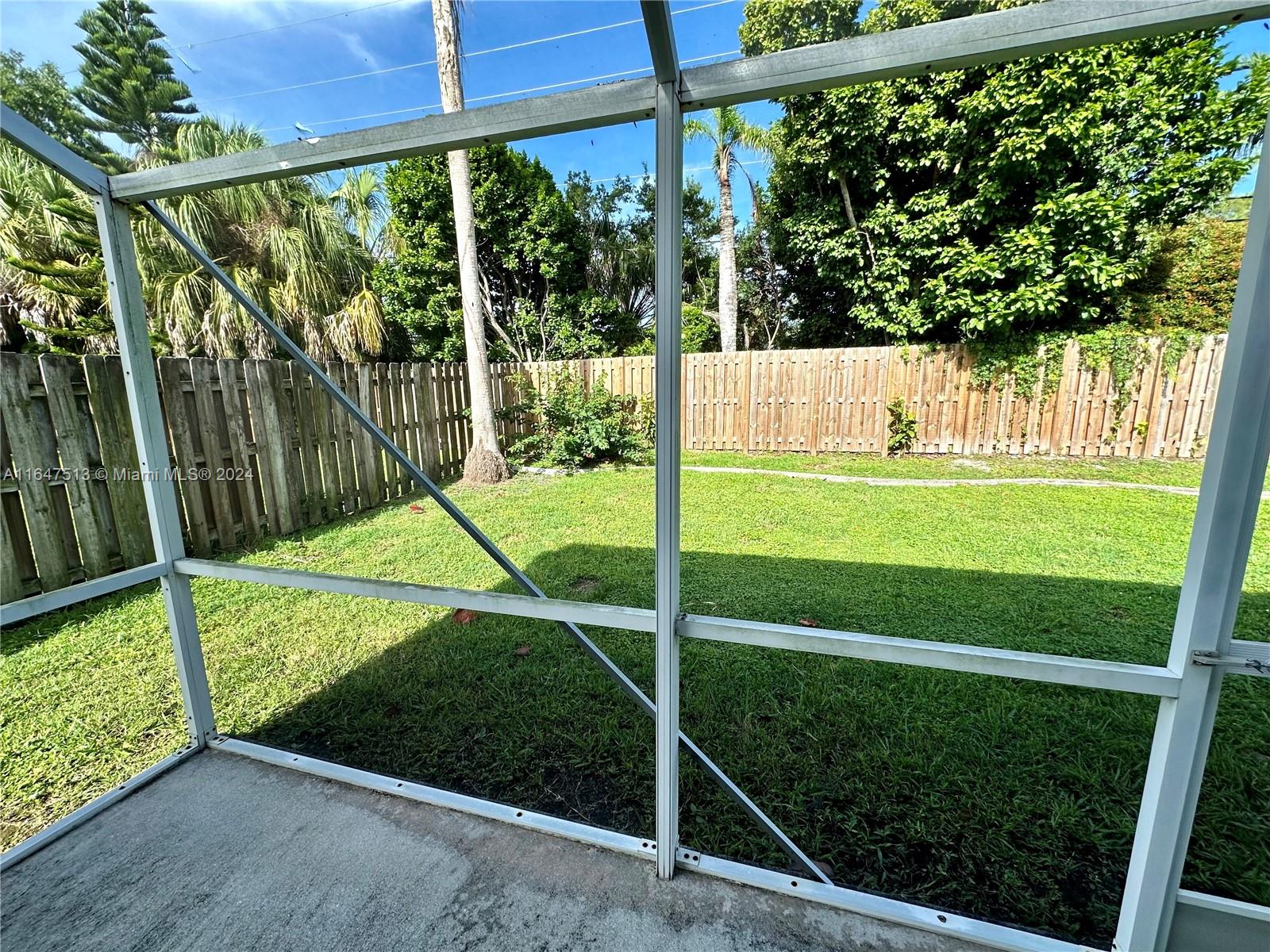 7333 NW 45th Ave, Coconut Creek, Florida image 37