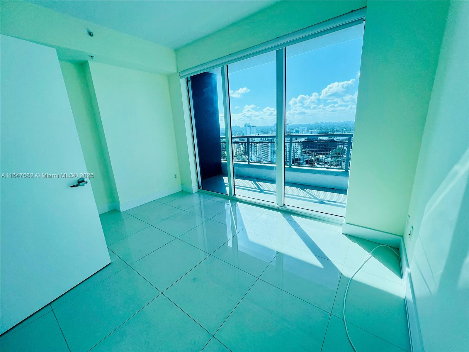 60 SW 13th St #1611, Miami FL 33130