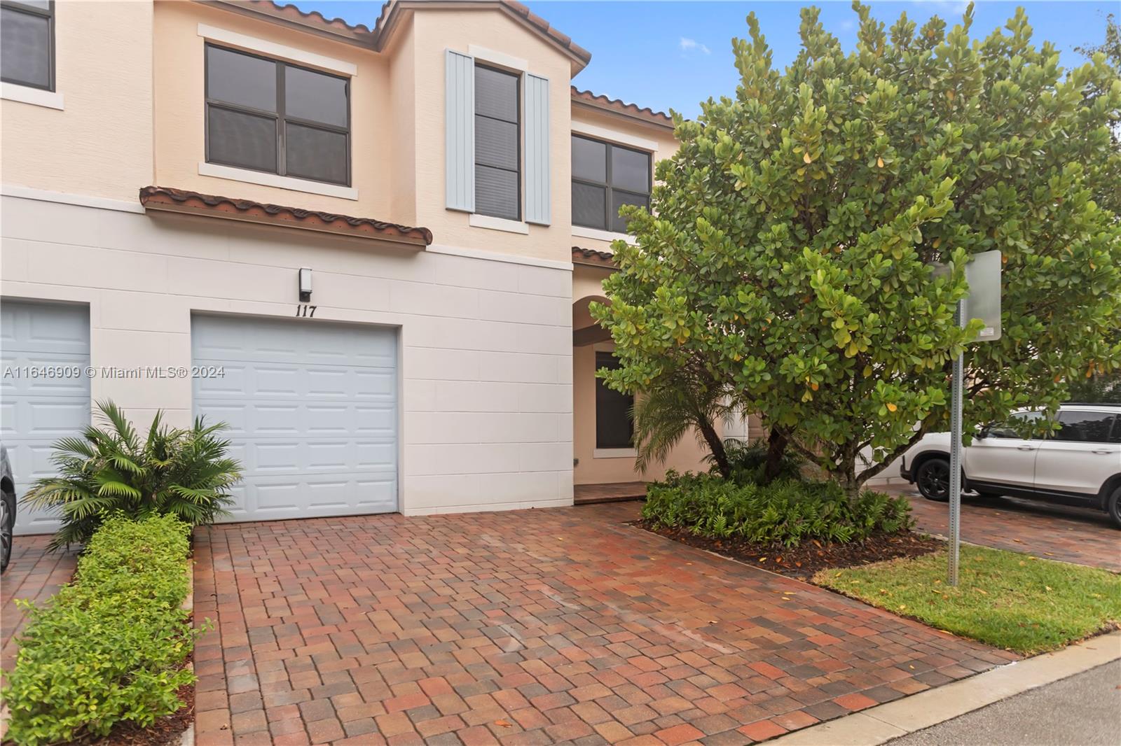 117 NW 209th Trl, Pembroke Pines, Florida image 48