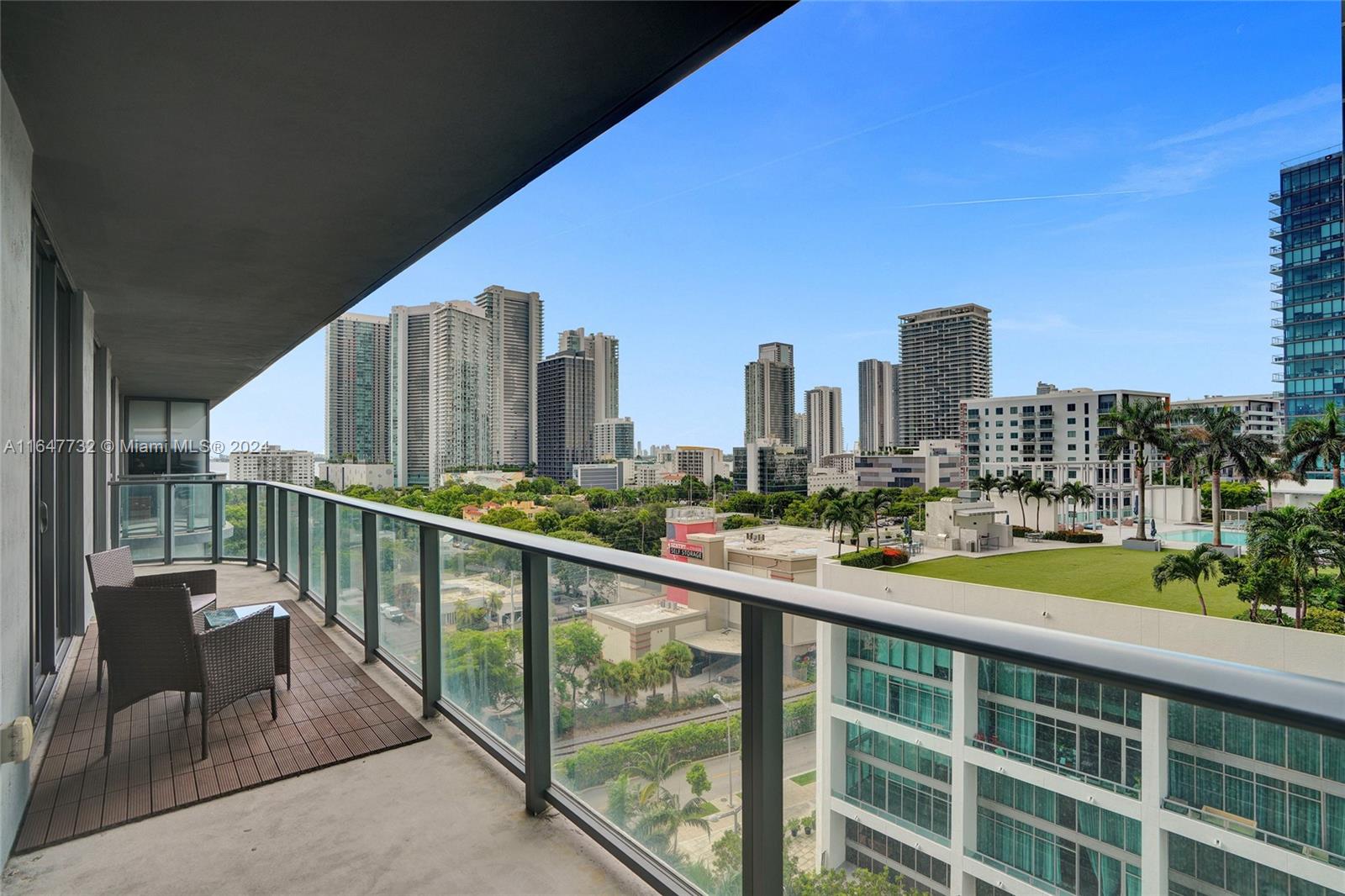 121 NE 34th St #902, Miami FL 33137