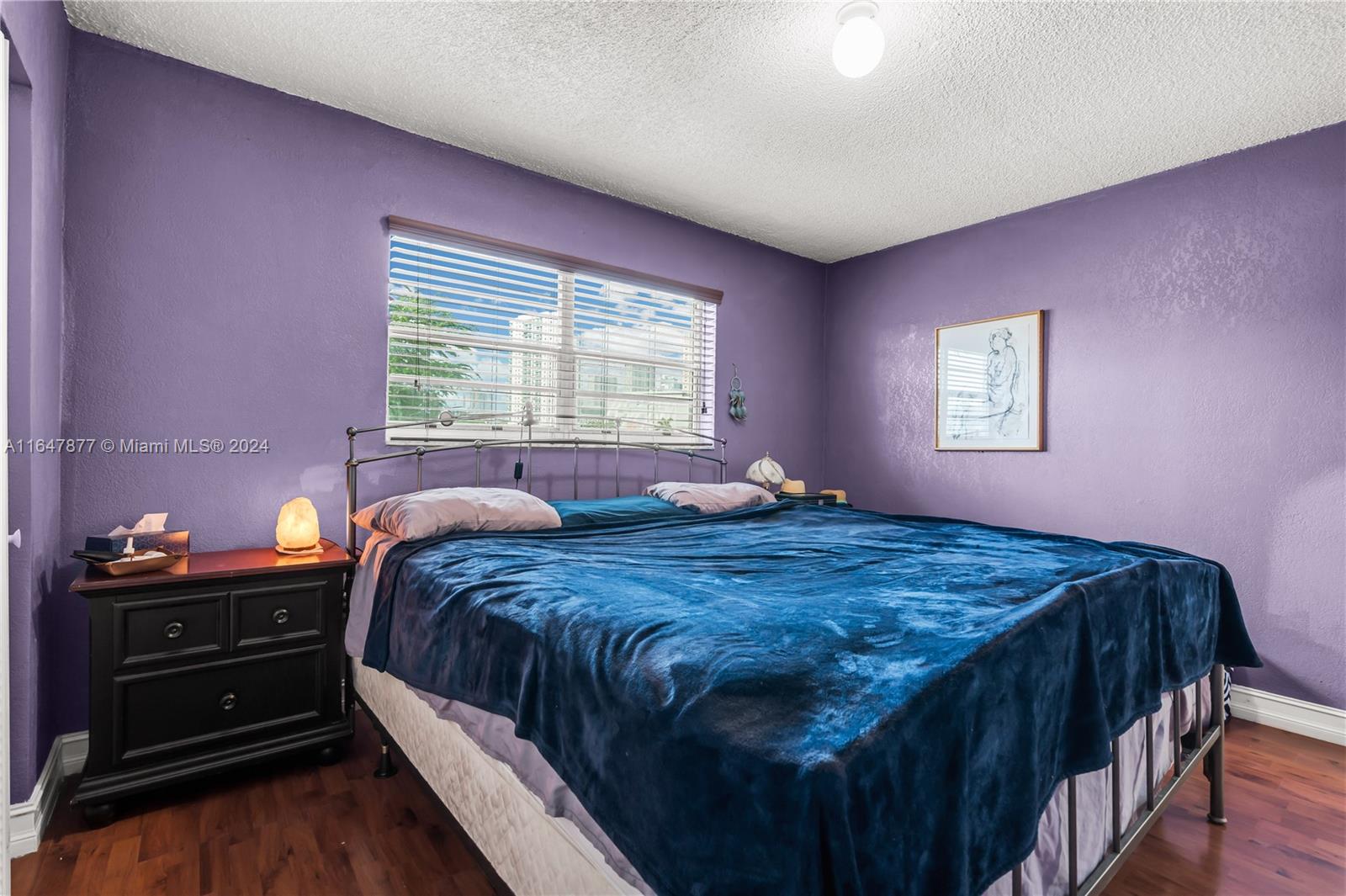 Listing Photo 10