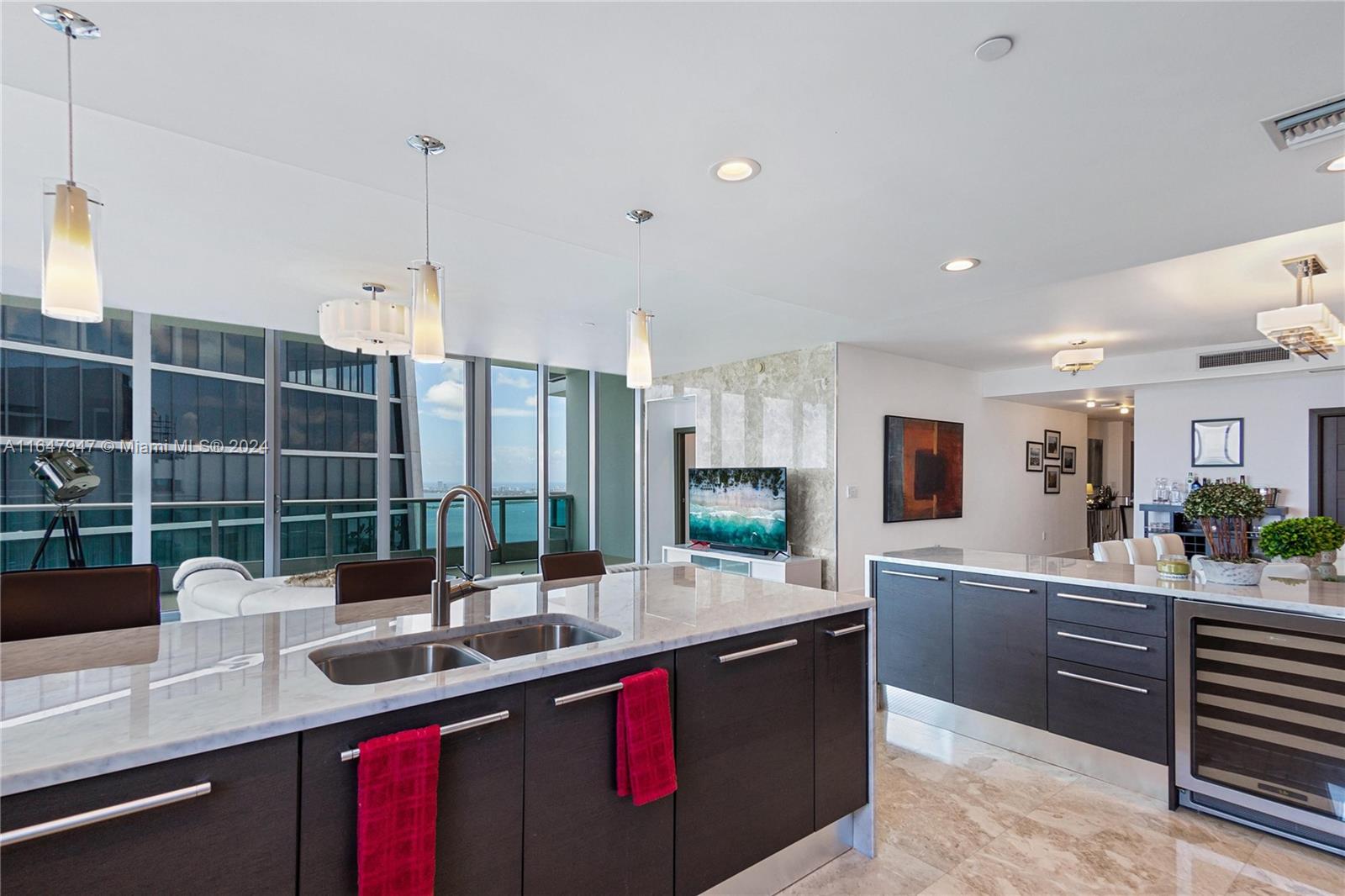 900 Biscayne Blvd #PH 6309, Miami FL 33132