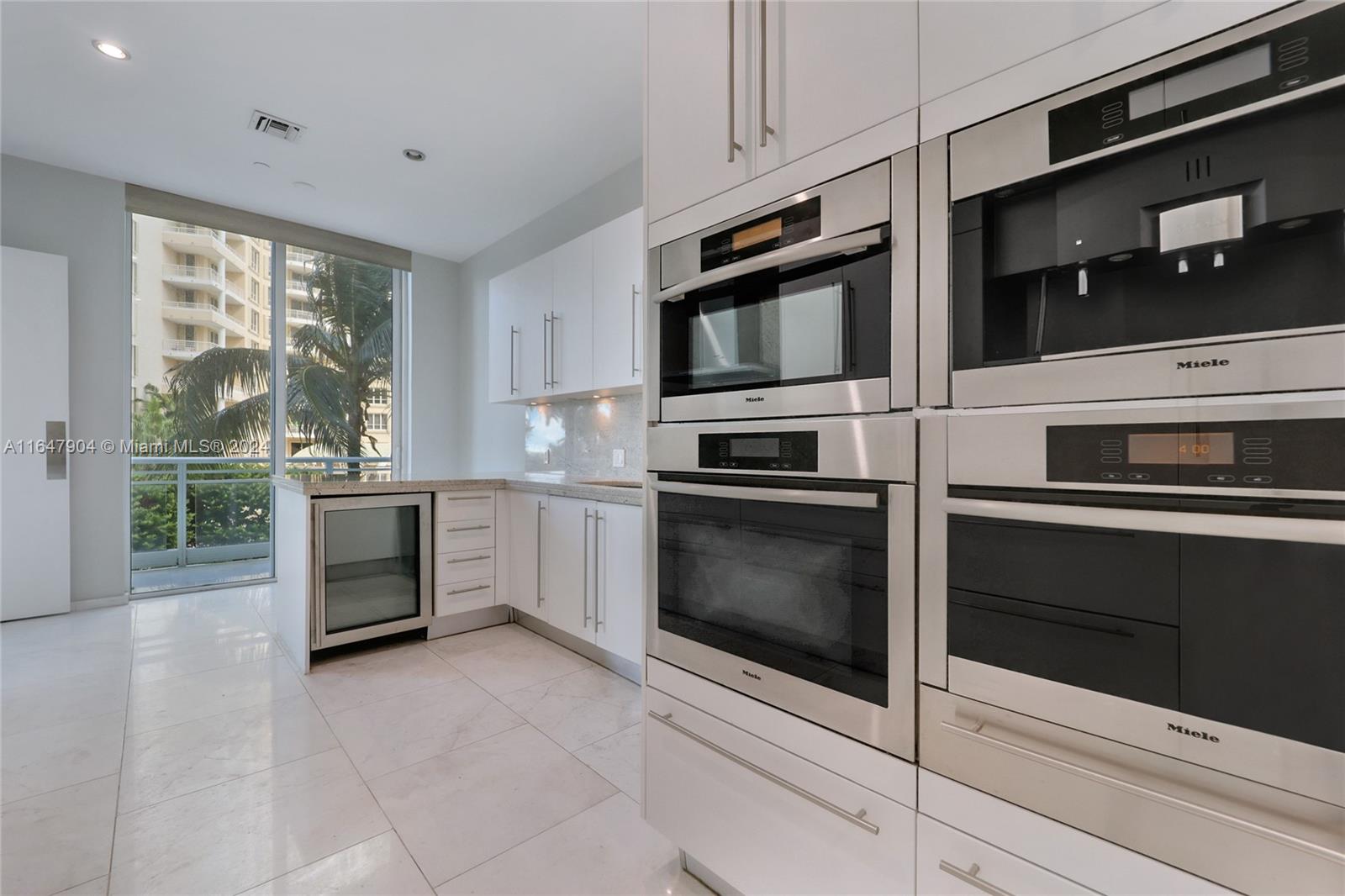 900 Brickell Key Blvd #403, Miami FL 33131