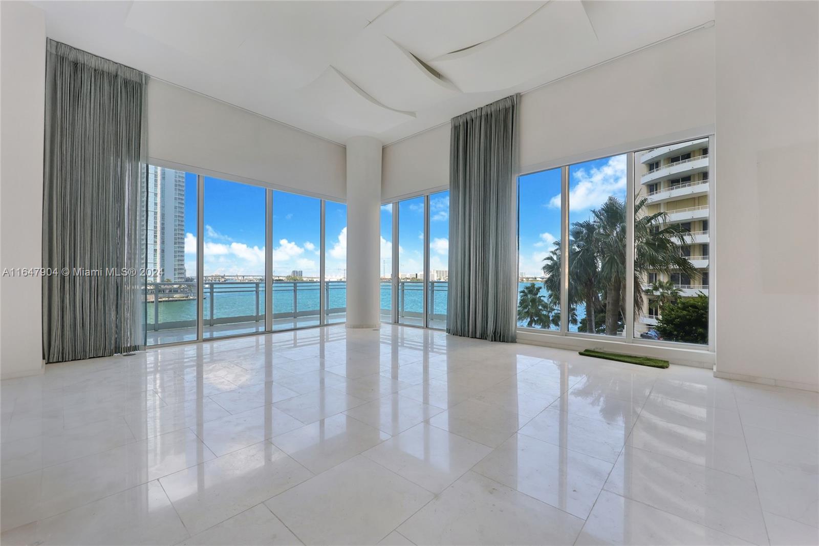 900 Brickell Key Blvd #403, Miami FL 33131