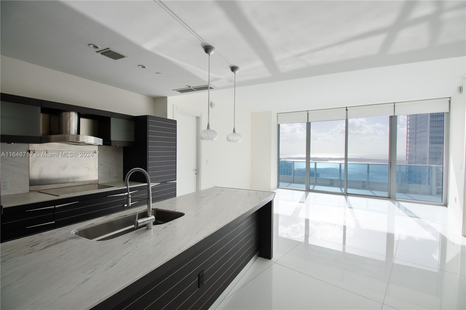 200 Biscayne Boulevard Way #5007, Miami, Florida image 8