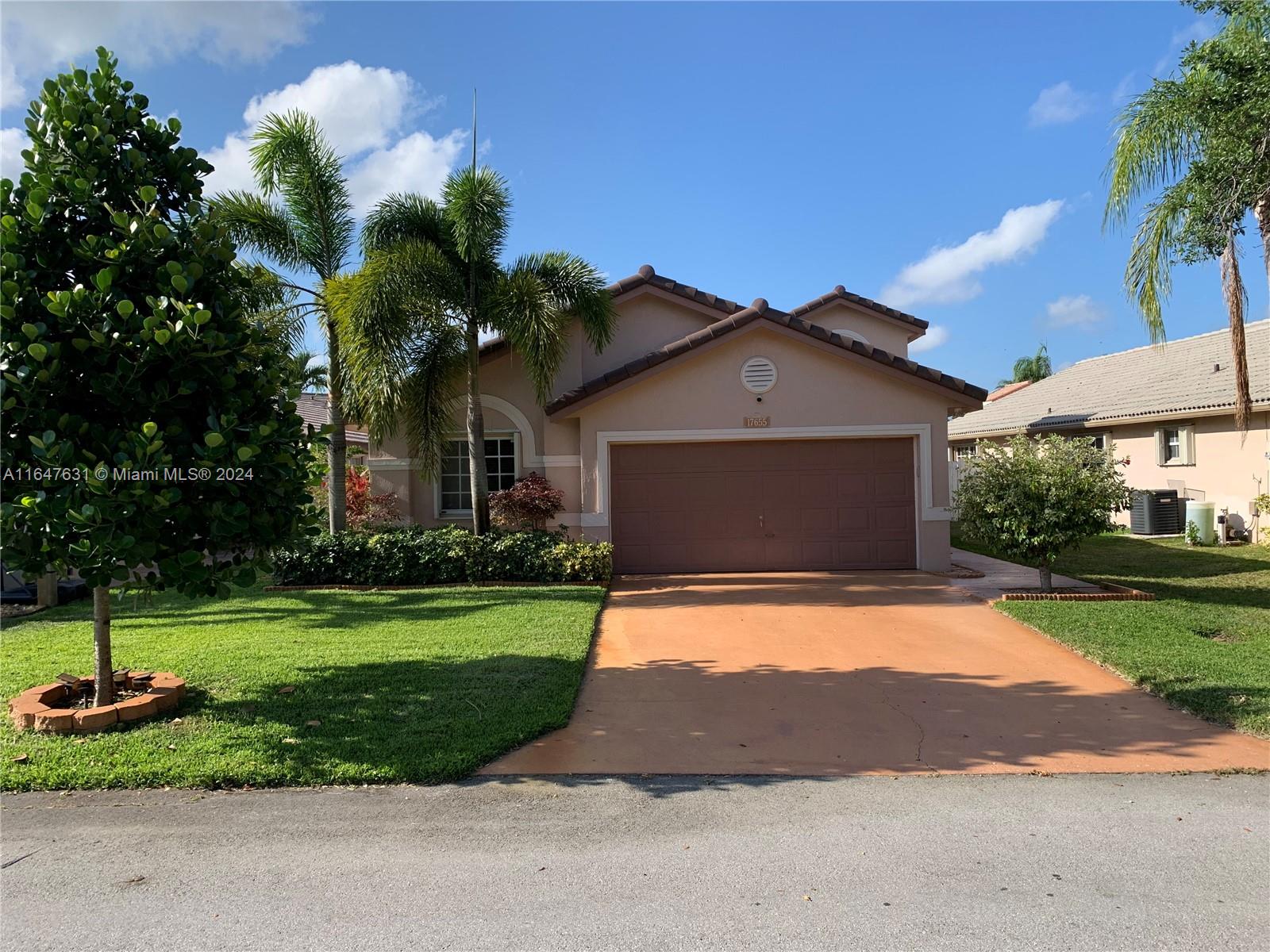 Residential, Pembroke Pines, Florida image 1