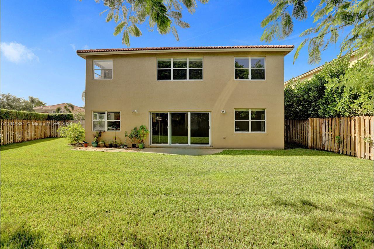 16711 Sapphire Isle, Weston, Florida image 18