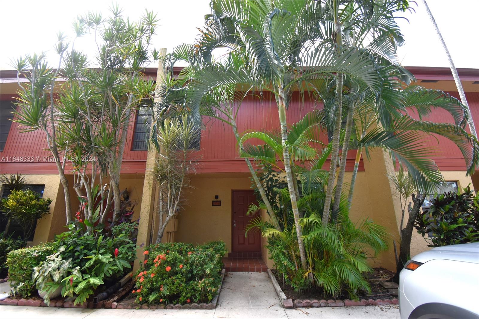 9704 NW 15th St #313, Pembroke Pines, Florida image 1