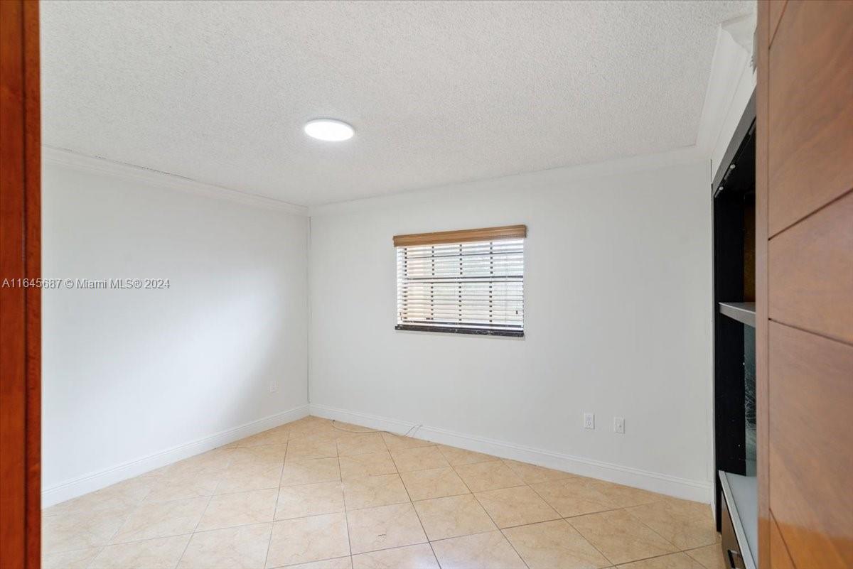 15969 NW 64th Ave #402, Miami Lakes, Florida image 15