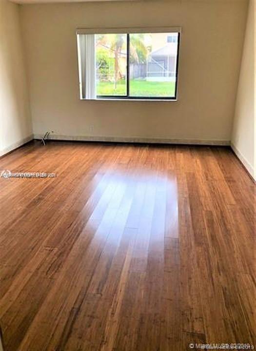 342 Lakeview Dr #102, Weston, Florida image 6