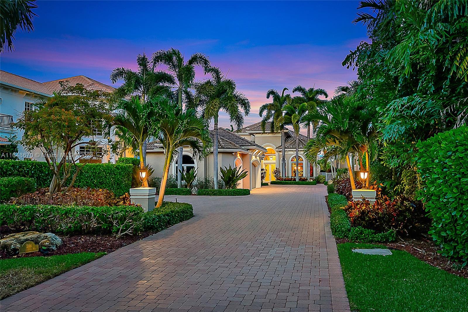 201 Fishermans Wy, Jupiter, Florida image 9