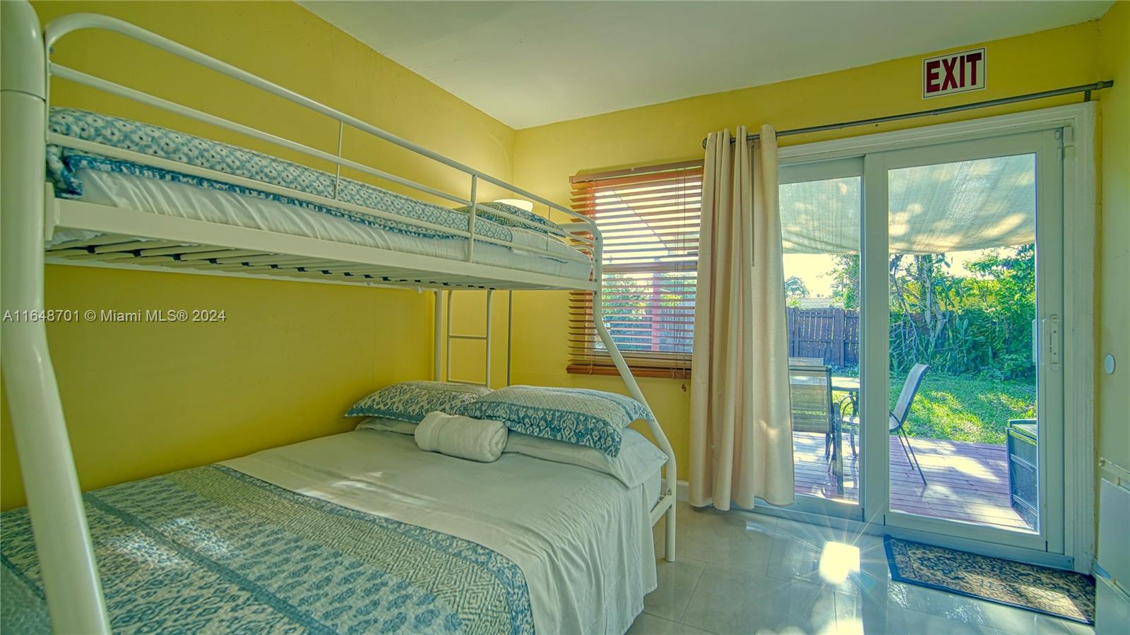 Listing Photo 14
