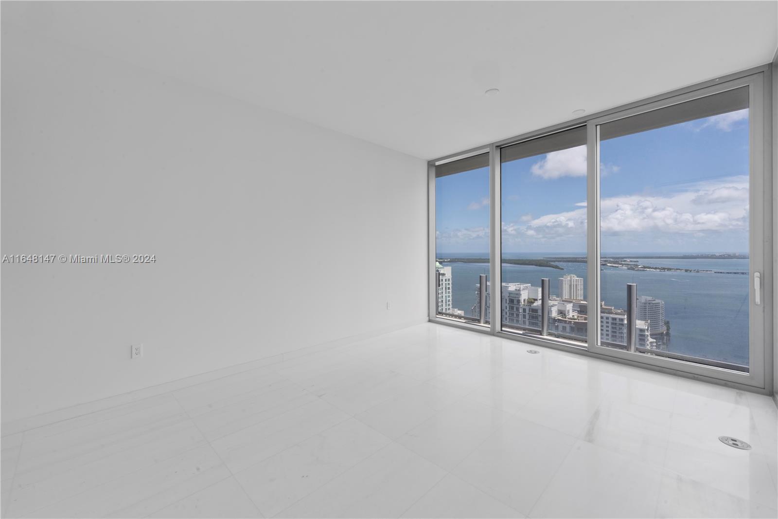 300 Biscayne Blvd Way #4604, Miami, Florida image 16