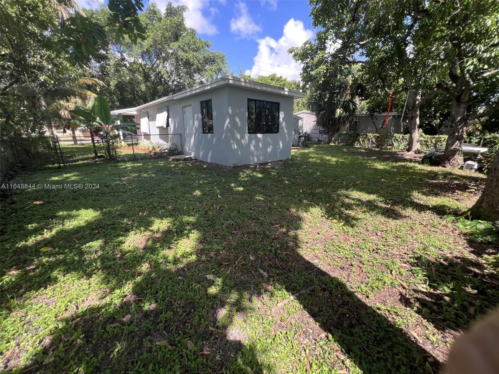 940 NW 34th Ave, Lauderhill, Florida image 9