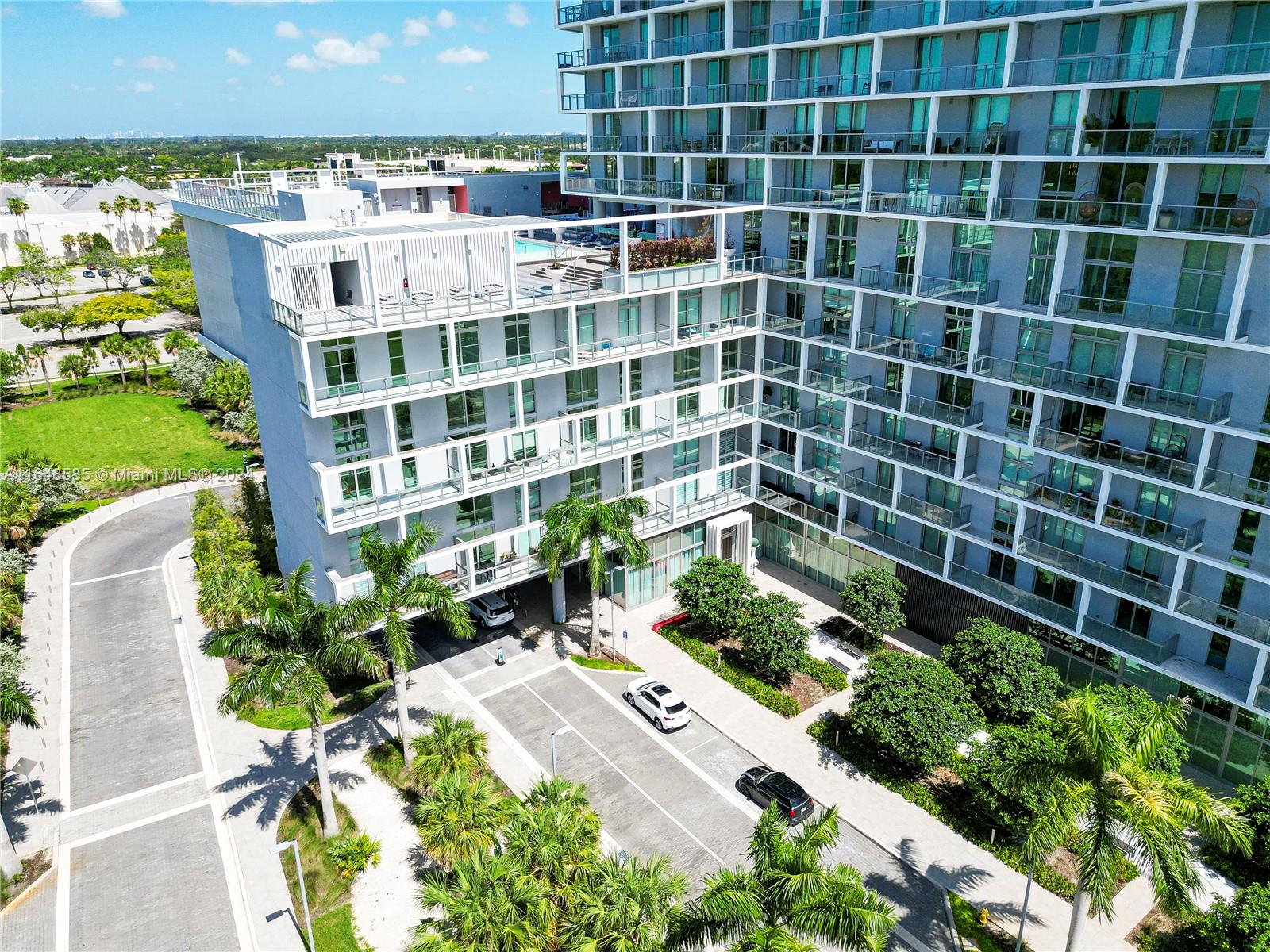 2000 Metropica Way #2411, Sunrise, Florida image 26