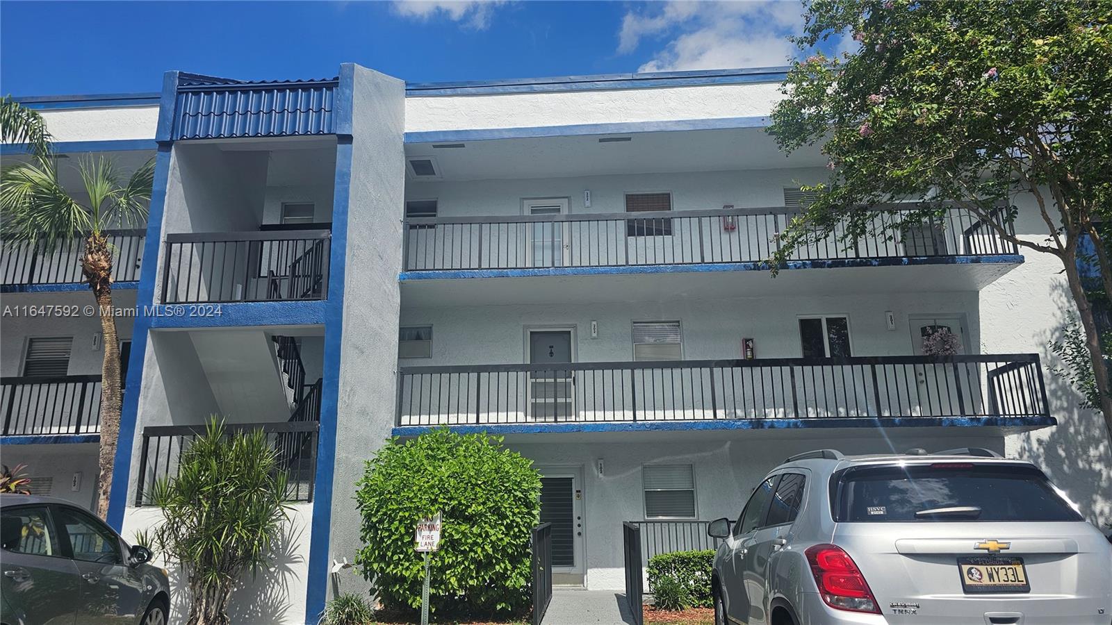 3190 Holiday Springs Blvd #4-303, Margate, Florida image 14