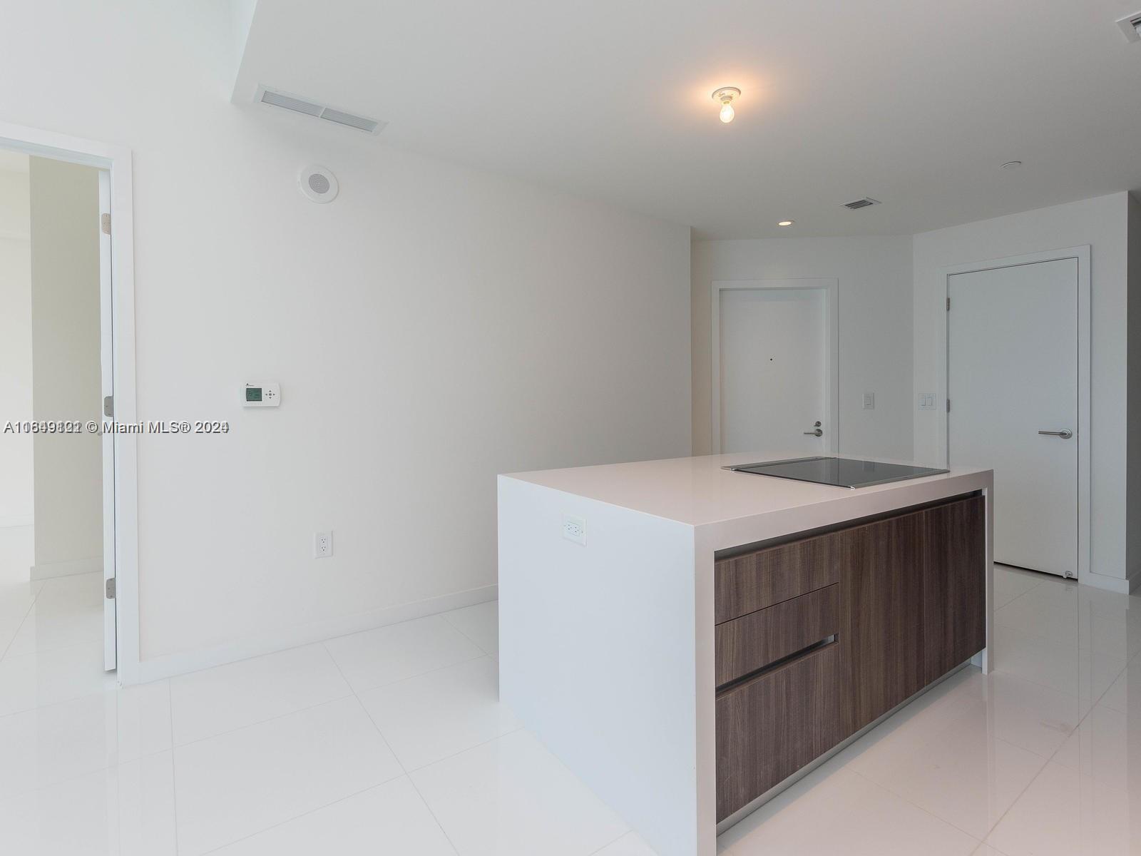 851 NE 1st Ave #2906, Miami, Florida image 6