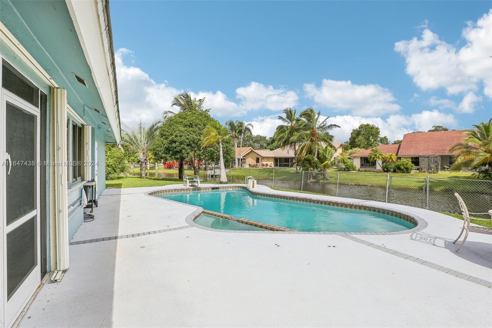 8745 SW 57th St, Cooper City, Florida image 38