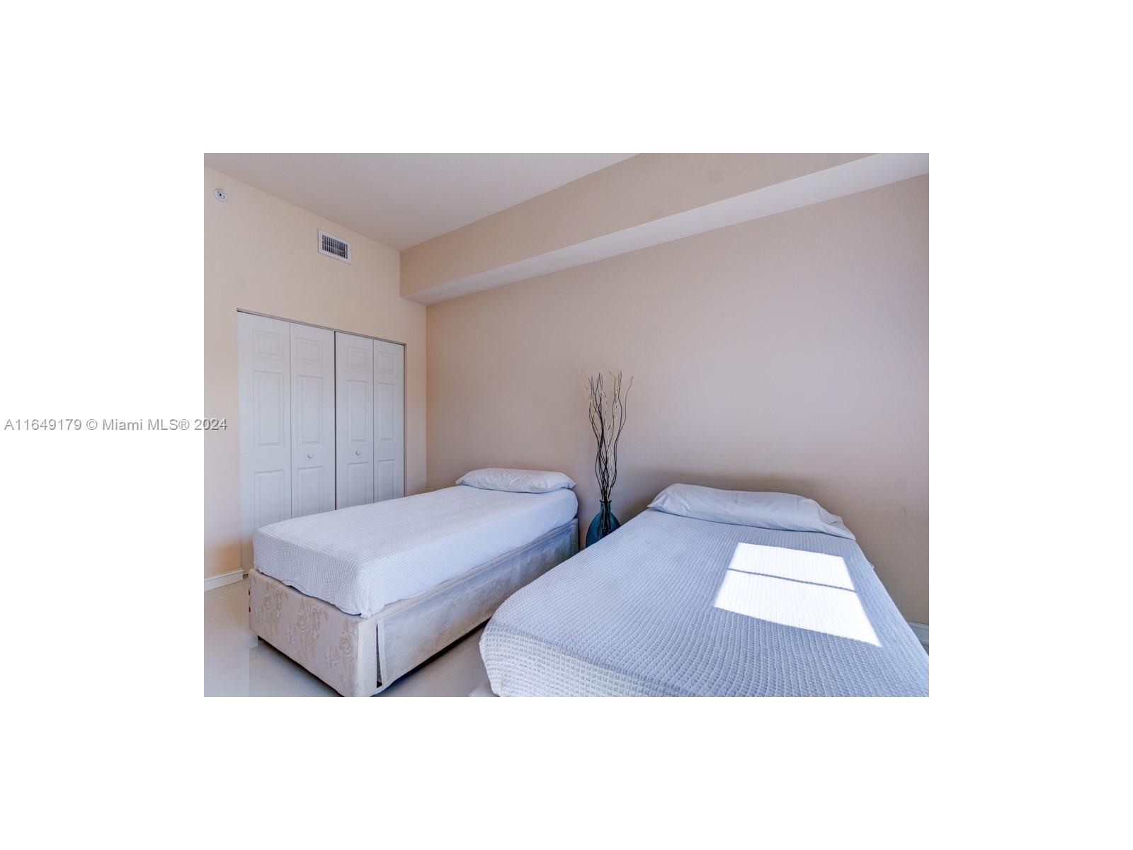 3001 NE 185th St #419, Aventura FL 33180