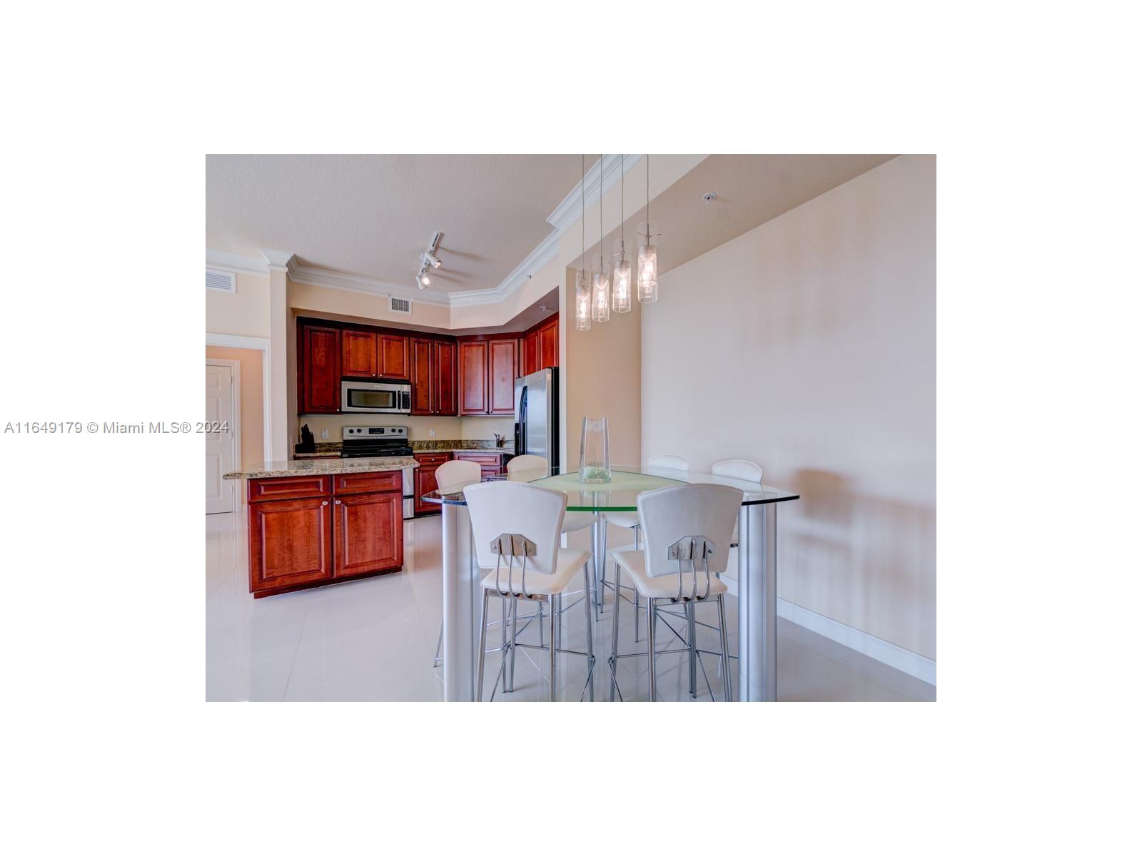 3001 NE 185th St #419, Aventura FL 33180
