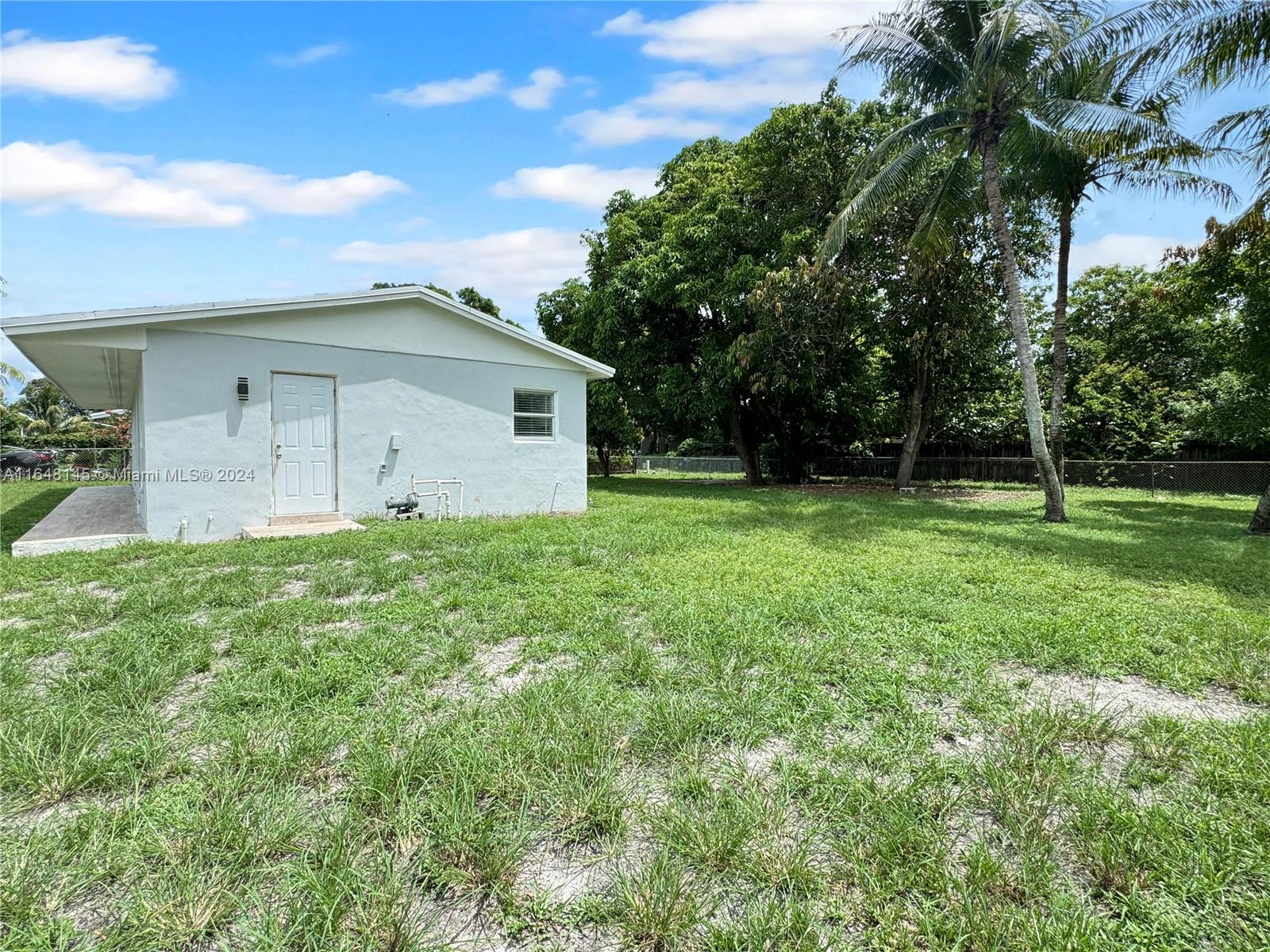 3354 NW 181st St, Miami Gardens, Florida image 14