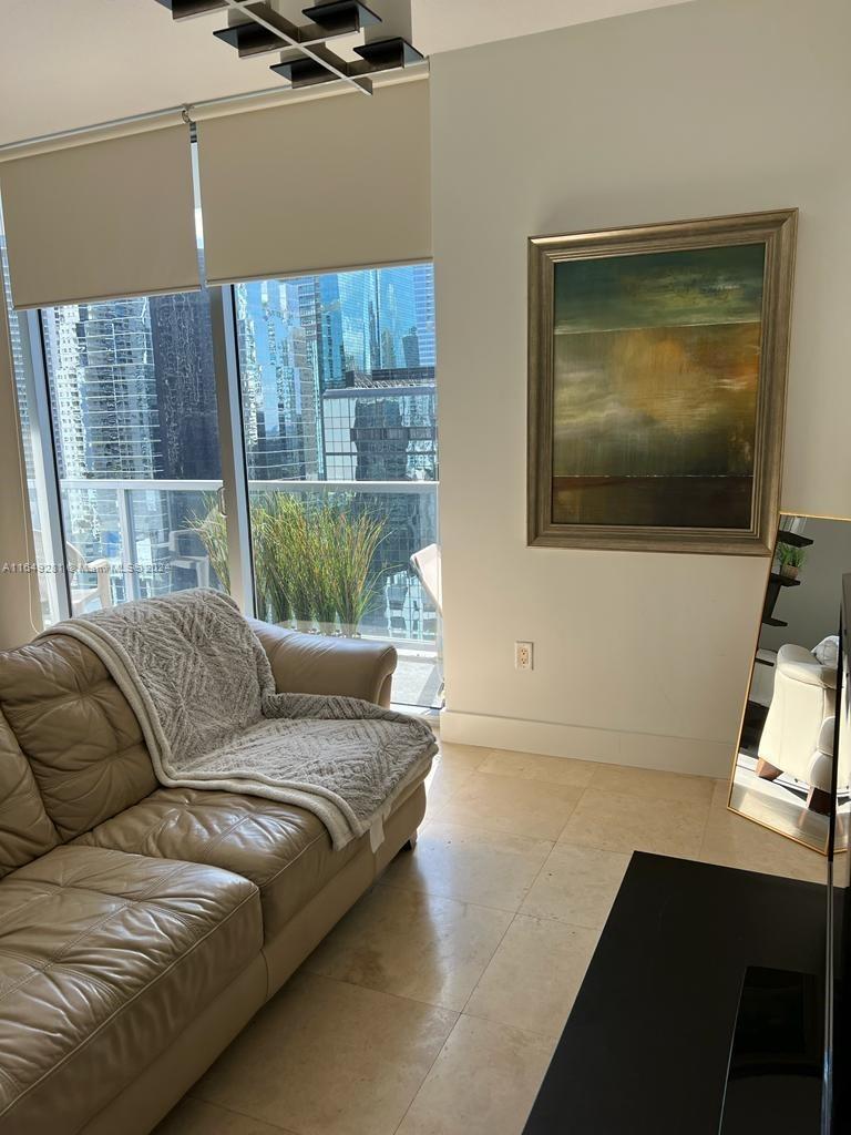 1050 Brickell Ave #2112, Miami, Florida image 11