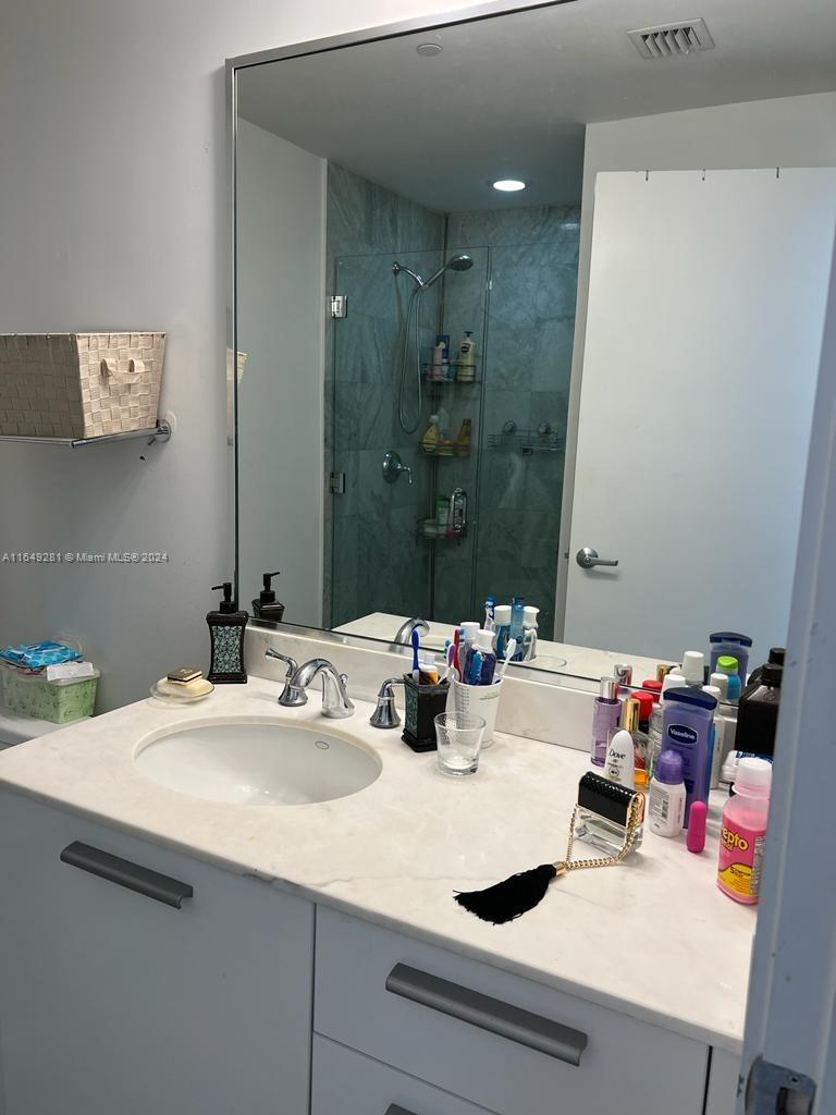 1050 Brickell Ave #2112, Miami, Florida image 17