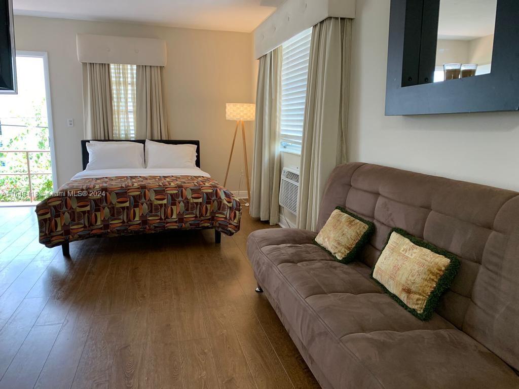 Property photo # 0