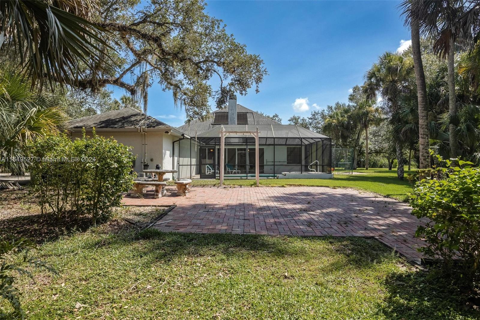 865 Fort Thompson Avenue, La Belle, Florida image 30