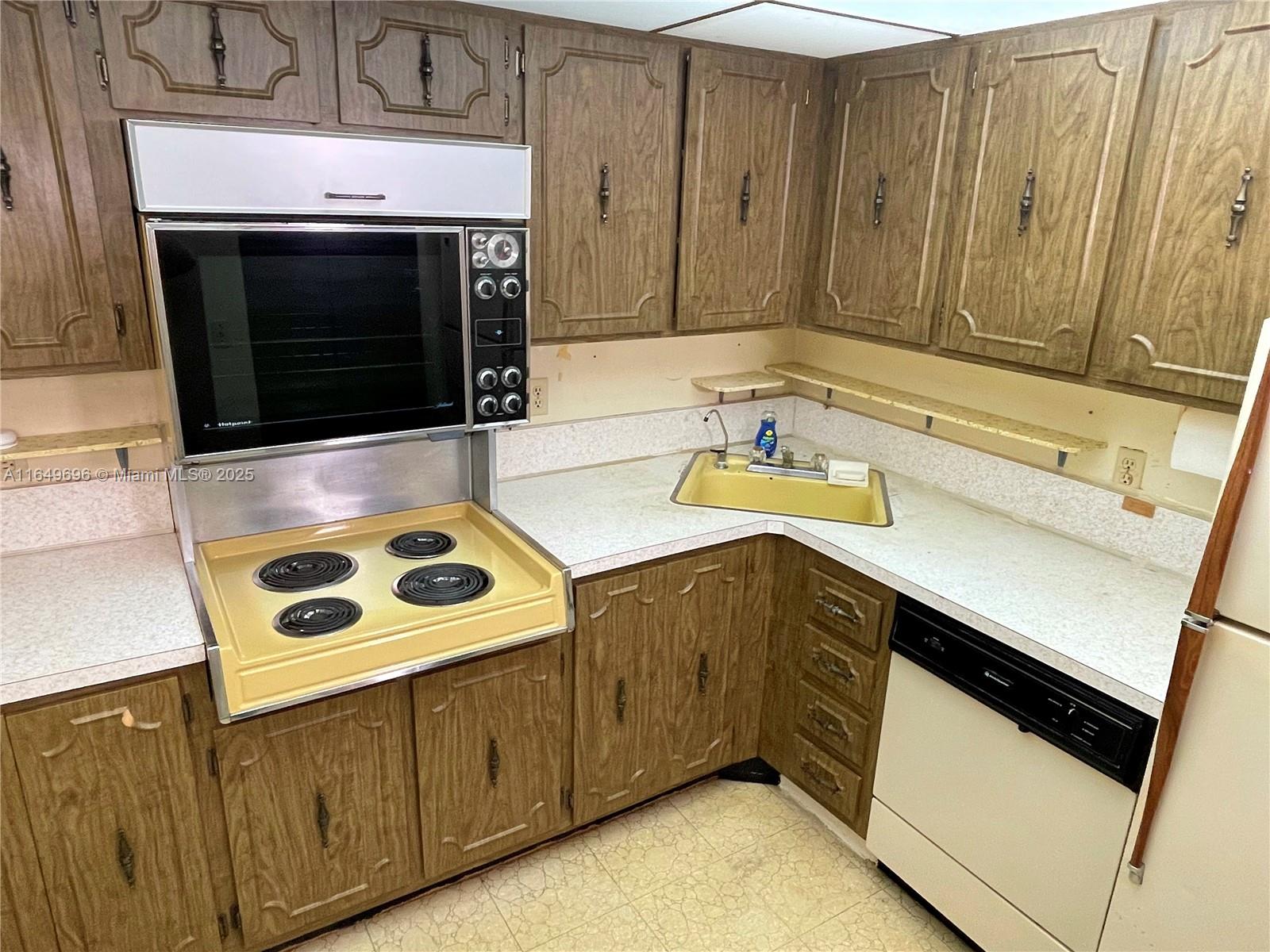 3000 NE 5th Ter #310-A, Wilton Manors, Florida image 5