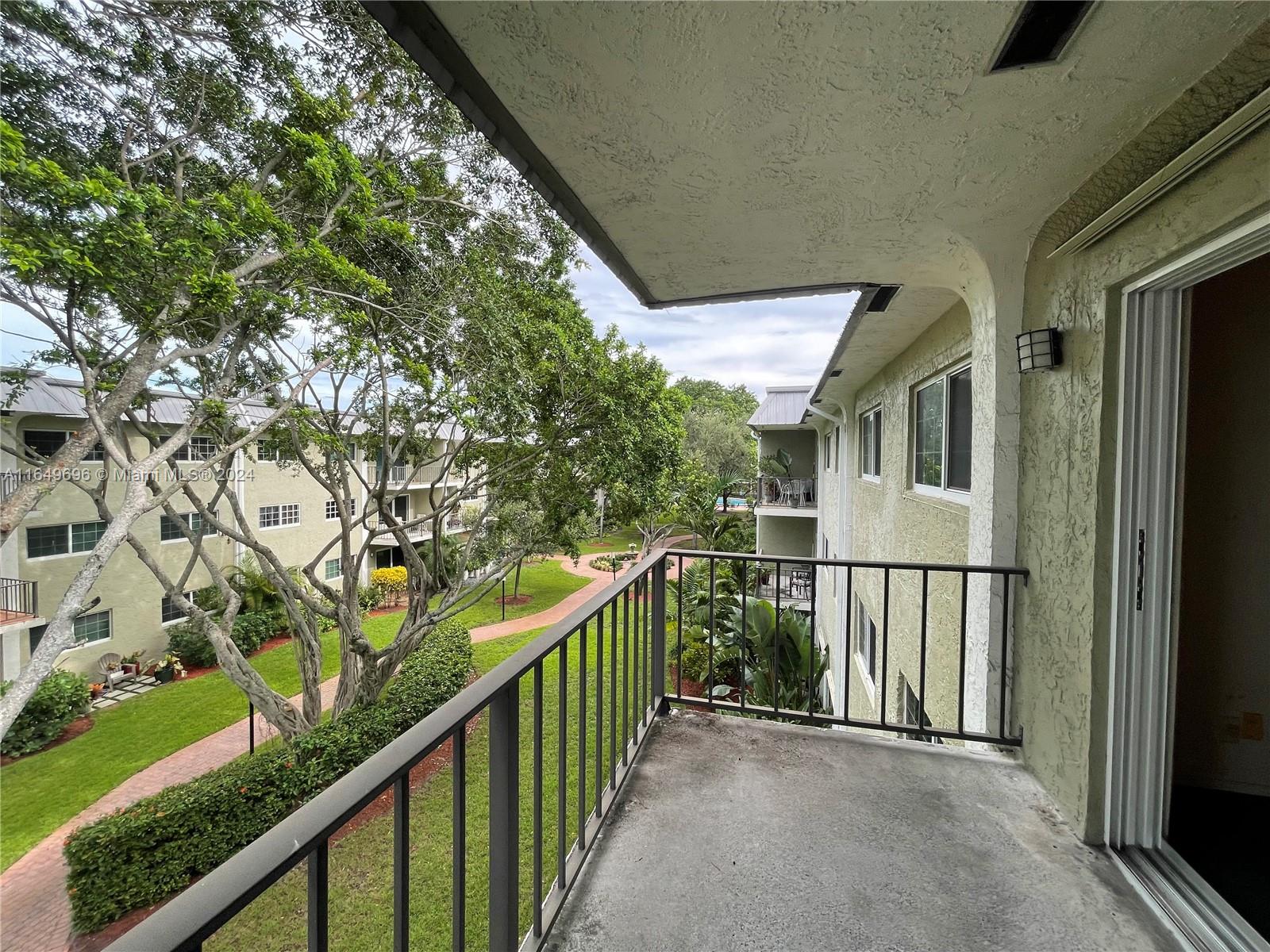 3000 NE 5th Ter #310-A, Wilton Manors, Florida image 6