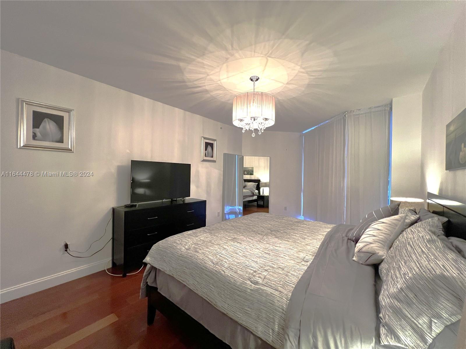 9559 NE Collins Ave #S6-C, Surfside FL 33154