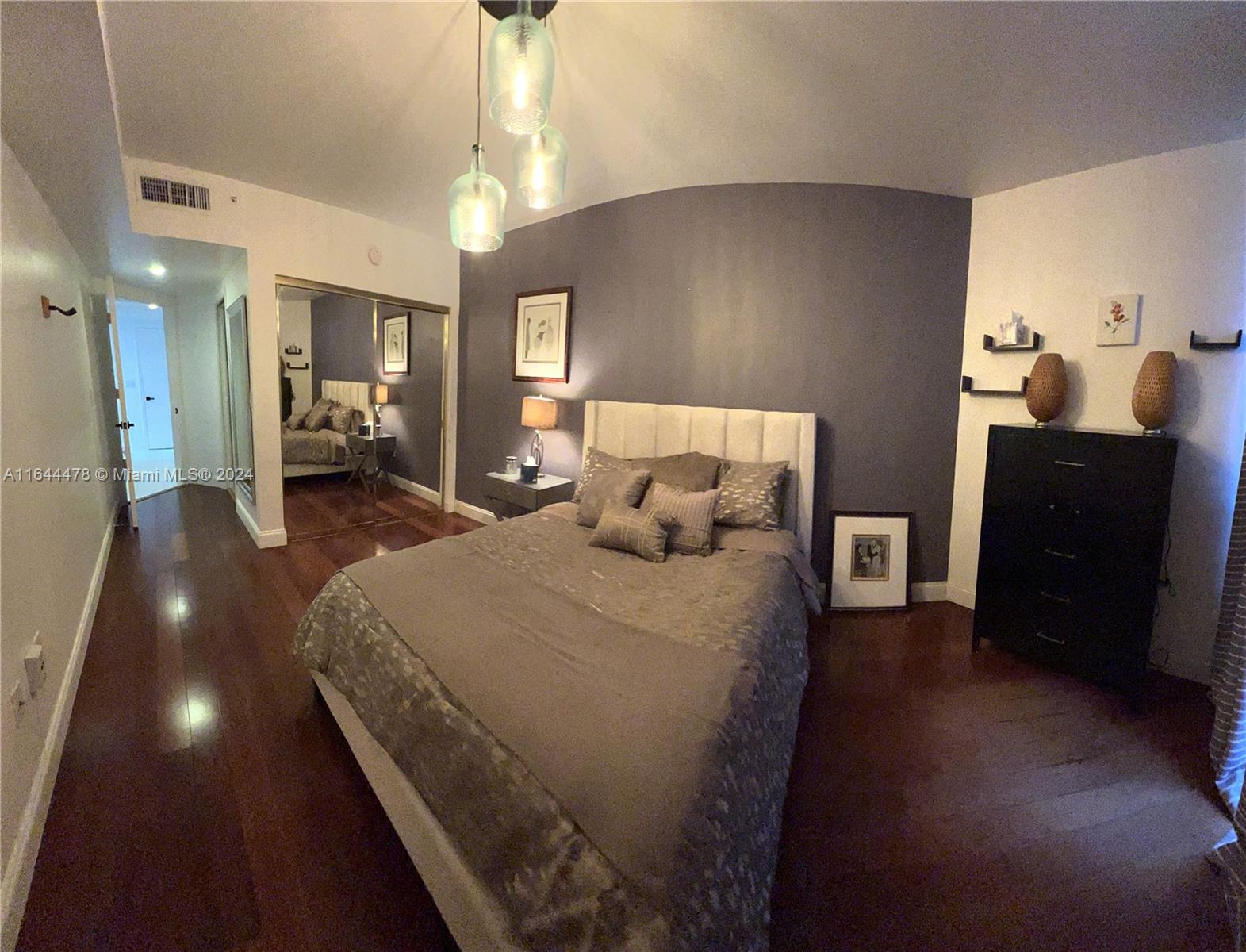 9559 NE Collins Ave #S6-C, Surfside FL 33154
