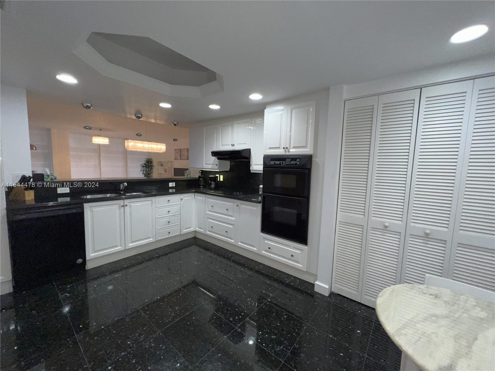 9559 NE Collins Ave #S6-C, Surfside FL 33154