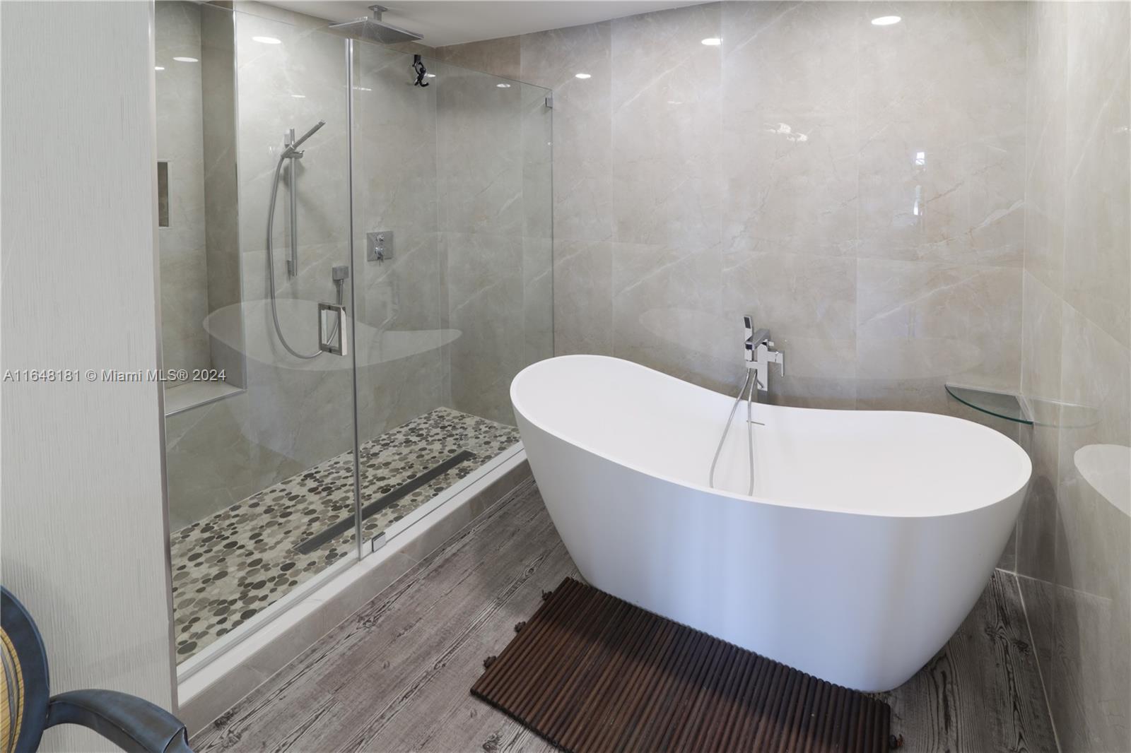2235 Fisher Island Dr #3305, Miami Beach FL 33109