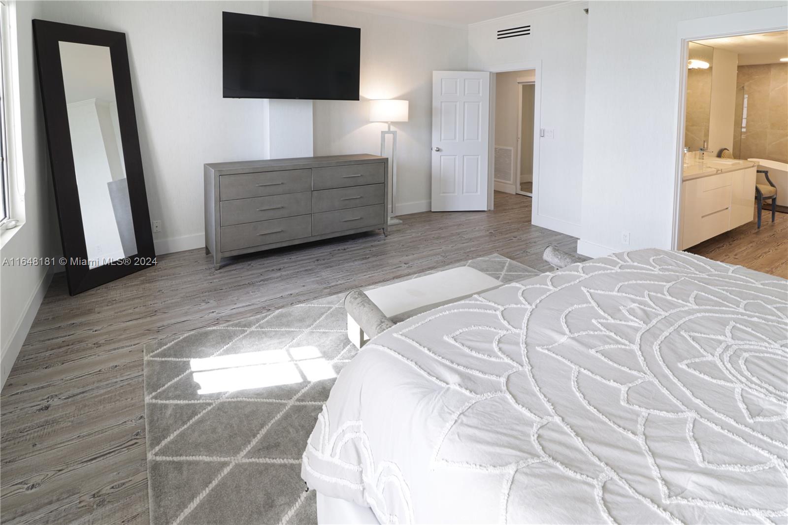 2235 Fisher Island Dr #3305, Miami Beach FL 33109
