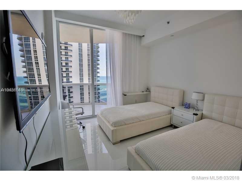 15811 Collins Ave #2302, Sunny Isles Beach FL 33160