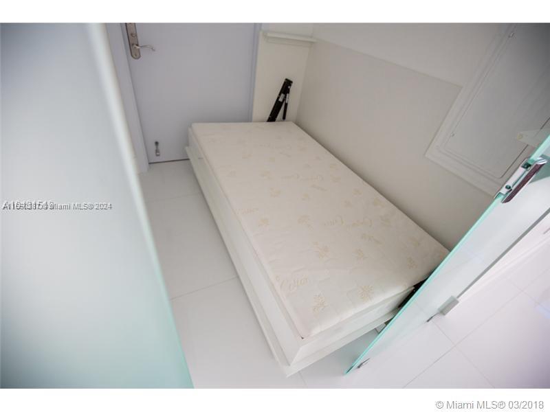15811 Collins Ave #2302, Sunny Isles Beach FL 33160
