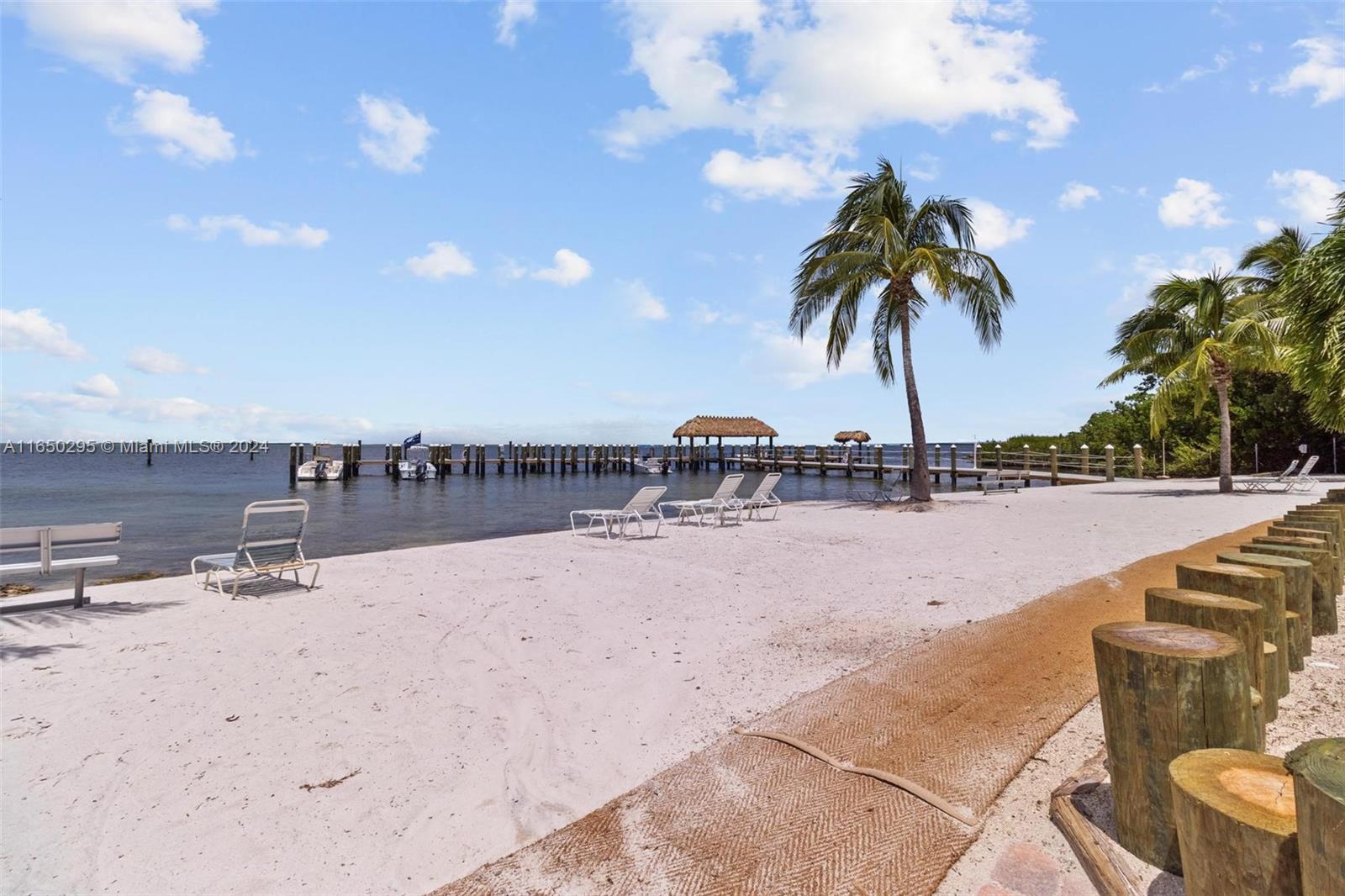 87200 Overseas Hwy #A7, Islamorada, Florida image 36